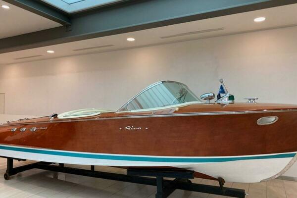 RIVA ARISTON