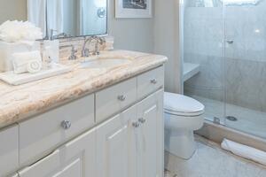 Guest Ensuite Head